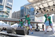 LinQによる「JAPANESE SUMMER FESTIVAL『日本祭り』」ライブの様子。 (写真提供:ジョブ・ネット)