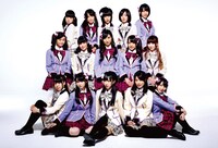 通常のアイドルカレッジ最新アーティスト写真。