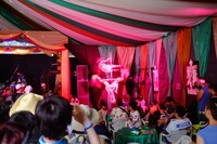 CAFE DE PARISの様子。