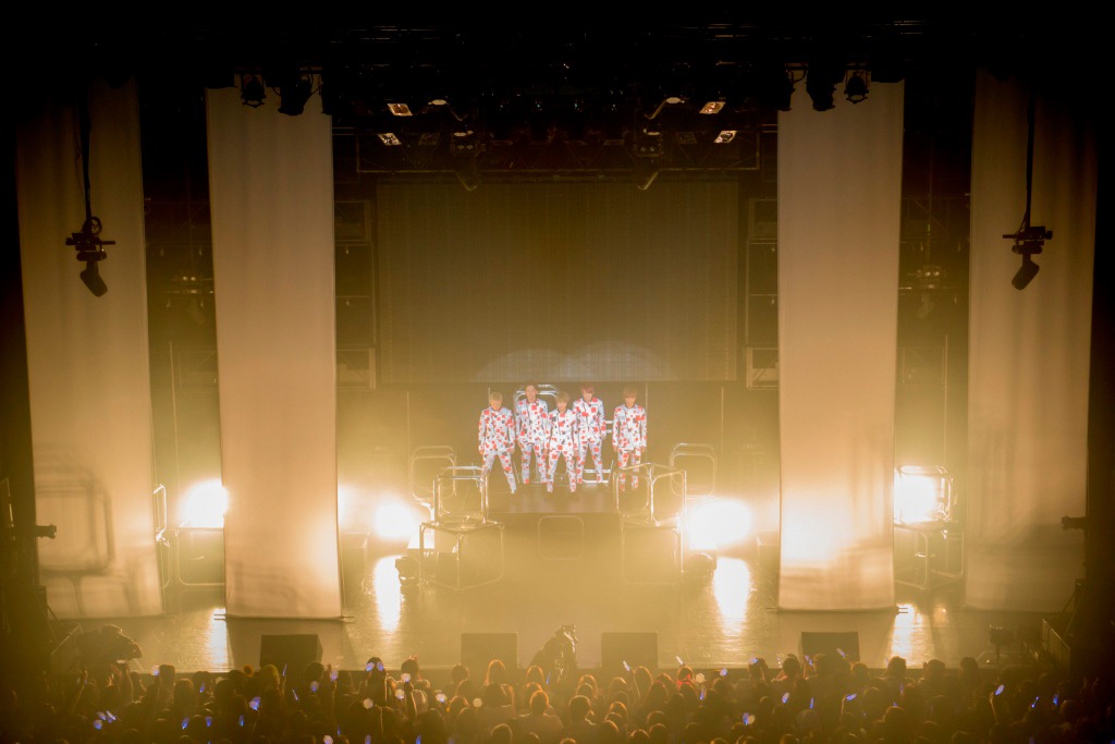 Da-iCE「Da-iCE Live House Tour 2015 -PHASE 4-」東京・赤坂BLITZ公演の様子。（撮影：釘野孝宏）