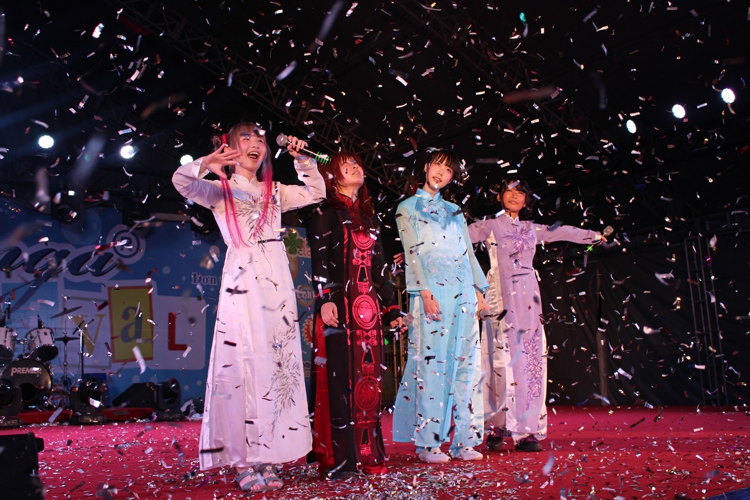 「Manga Festival 2015」でのゆるめるモ！（写真提供：YOU'LL RECORDS）