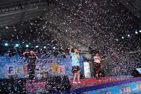 「Manga Festival 2015」でのゆるめるモ！（写真提供：YOU'LL RECORDS）