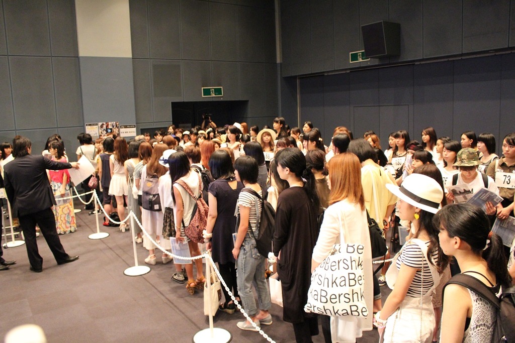 「avex GIRL'S VOCAL AUDITION」一次審査福岡会場の様子。