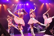 PASSPO☆ワンマンフライト「速度上昇！スーパーソニック～機内食を食べている暇はございません～」の様子。