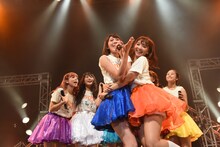 PASSPO☆ワンマンフライト「速度上昇！スーパーソニック～機内食を食べている暇はございません～」の様子。