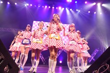 PASSPO☆ワンマンフライト「速度上昇！スーパーソニック～機内食を食べている暇はございません～」の様子。