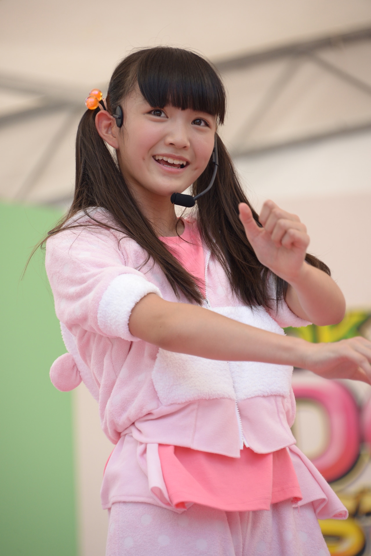 麻生真彩