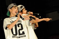 MAGiC BOYZのパフォーマンスの様子。