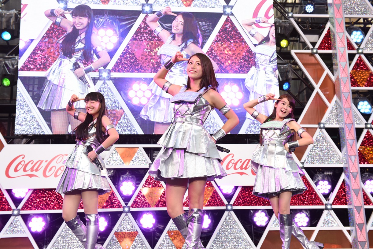 Cupitronによるライブの様子。