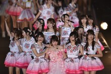 「AKB48真夏の単独コンサート in さいたまスーパーアリーナ～川栄さんのことが好きでした～」2日目夜公演の様子。(c)AKS