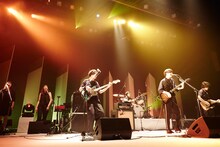 indigo la End「ナツヨのマジック」渋谷公会堂公演の様子。（撮影：井手康郎）