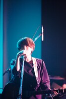 川谷絵音（Vo, G）（撮影：井手康郎）
