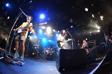 「ROCK UP!!! vol.01」でのWiennersによるライブの様子。