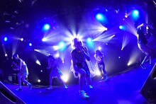 「ROCK UP!!! vol.01」でのベイビーレイズJAPANによるライブの様子。