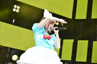 きゃりーぱみゅぱみゅ（写真提供：rockin'on japan）