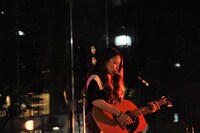 8月6日に実施されたライブイベント「LIVE SESSION」の様子。