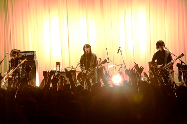 The Birthday「2015.6.9 STUDIO LIVE」の様子。（撮影：新保勇樹）