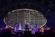 AAA(写真提供:エイベックス・ライヴ・クリエイティヴ)