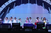 「SWEAT & TEARS」演奏時の様子。（Photo by Ayumi Fujita）