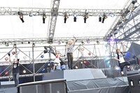 ゴールデンボンバー（Photo by KEIKO TANABE）