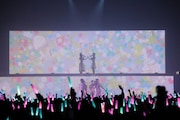 「ClariS 1st Live “扉の先へ”」の様子。（写真提供：SME Records）