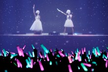 「ClariS 1st Live “扉の先へ”」の様子。（写真提供：SME Records）
