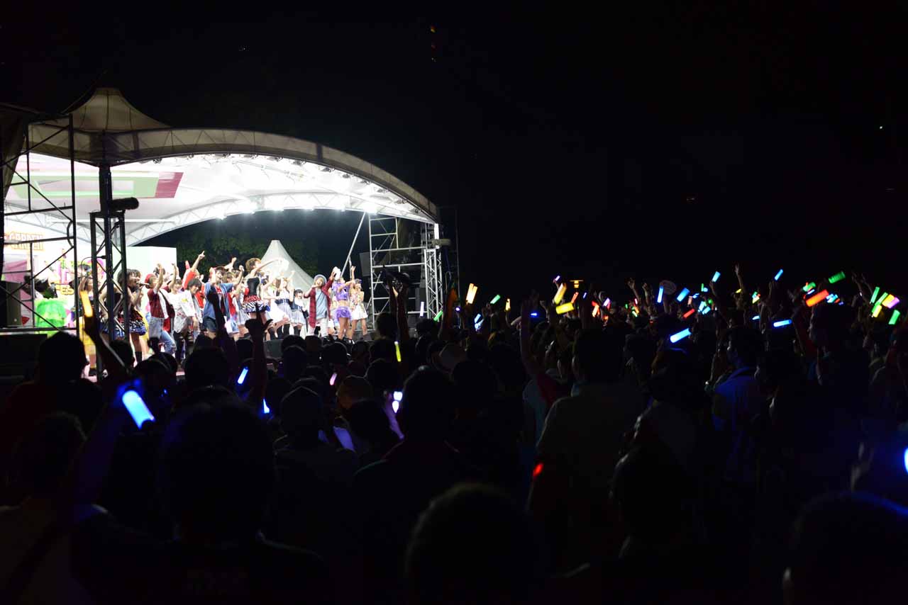 「IDOL SUMMER JAMBOREE ENCORE」の様子。