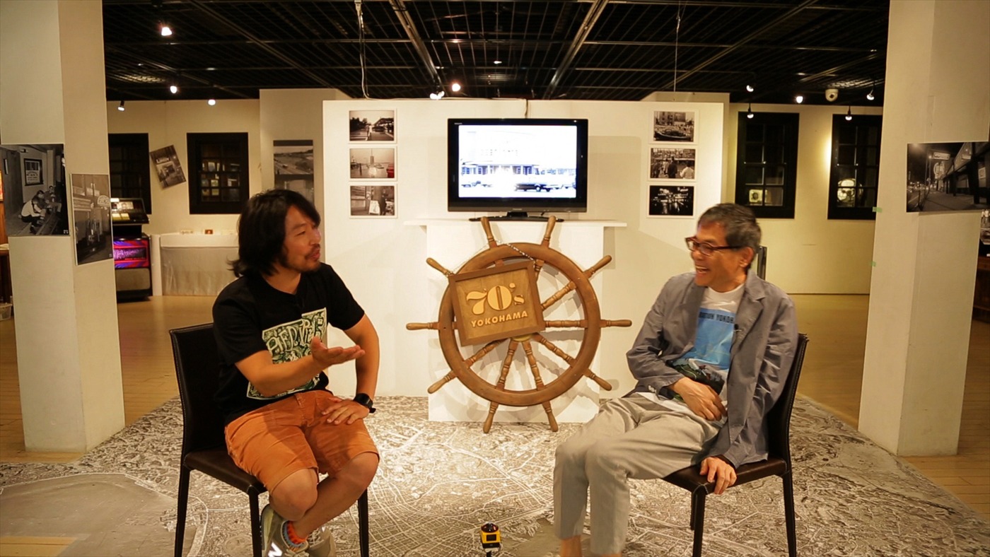 「オトナの！特別篇～70'ｓバイブレーション＠横浜赤レンガ倉庫～」出演時の曽我部恵一、いとうせいこう。 (c)TBS