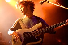 三原康司（B, Vo / フレデリック）（Photo by Viola Kam［V'z Twinkle Photography］）