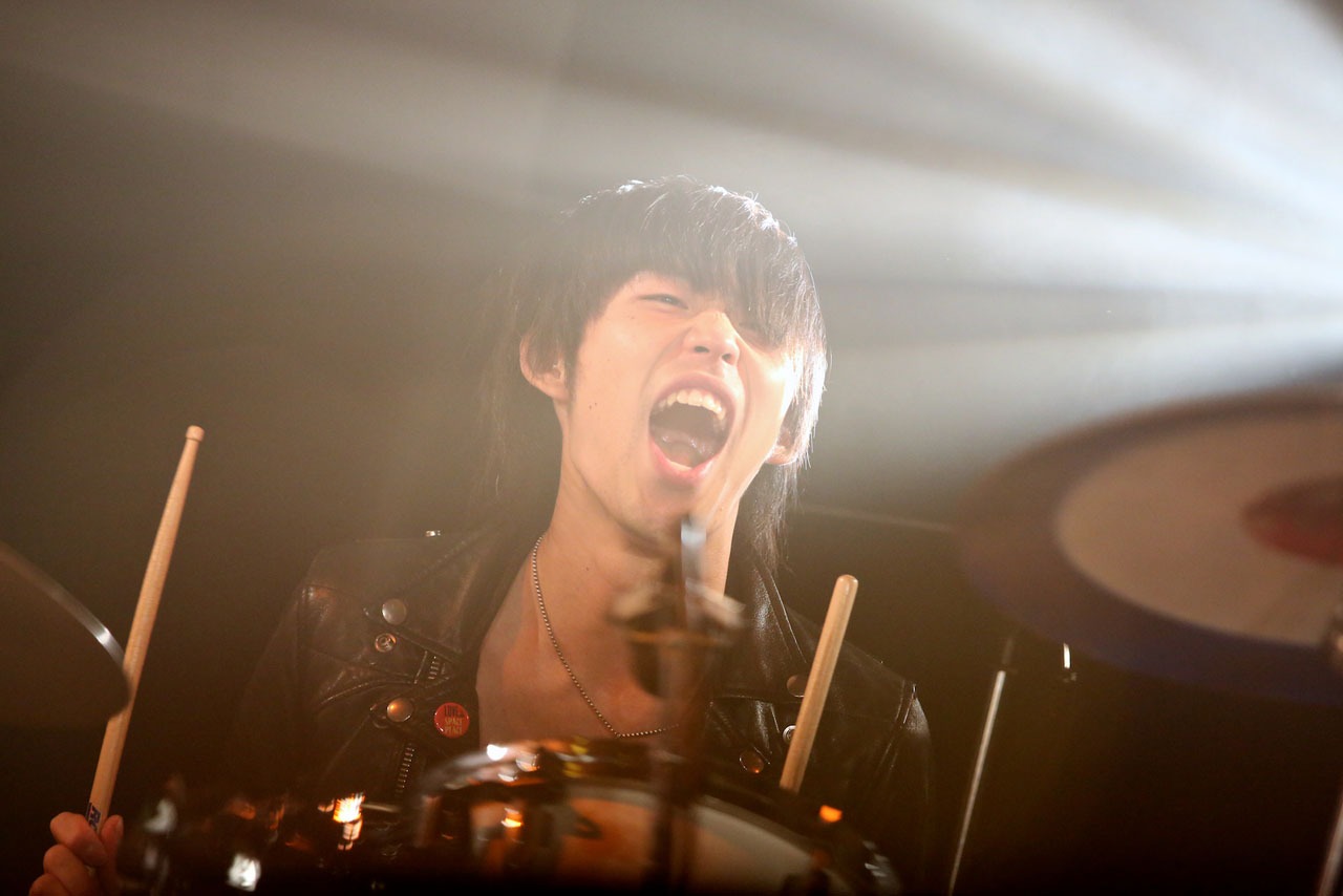 ジェットセイヤ（Dr / go!go!vanillas）（Photo by Viola Kam［V'z Twinkle Photography］）
