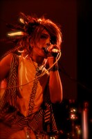 幸樹（Vo）（写真提供：徳間ジャパンコミュニケーションズ）