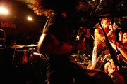 8月9日に東京・下北沢SHELTERで行われた「尽未来際 ～開闢～」の様子。（Photo by Tsukasa Miyoshi[Showcase]）