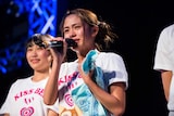 感謝の言葉を語る鷹野日南。