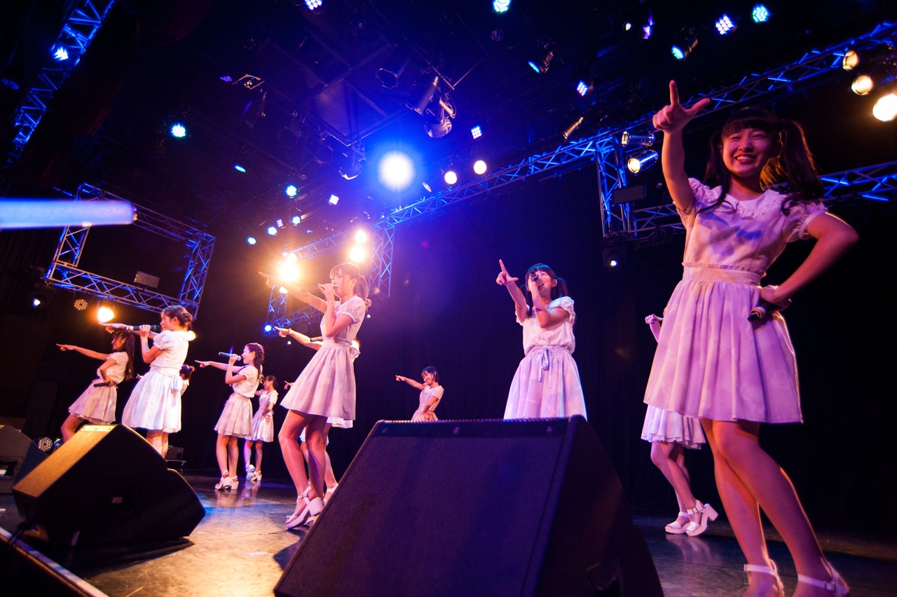 Kiss Bee 3rdワンマンライブの様子。