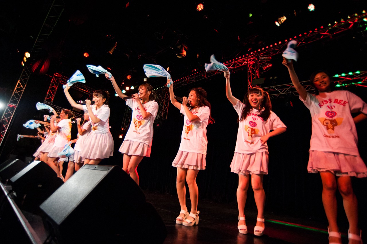 Kiss Bee 3rdワンマンライブの様子。