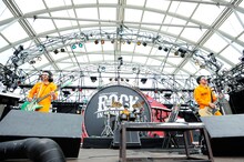 POLYSICS（写真提供：rockin'on japan）