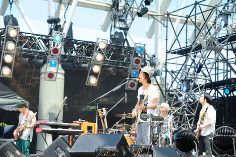 ストレイテナー（写真提供：rockin'on japan）