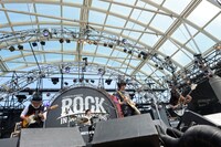 WHITE ASH（写真提供：rockin'on japan）