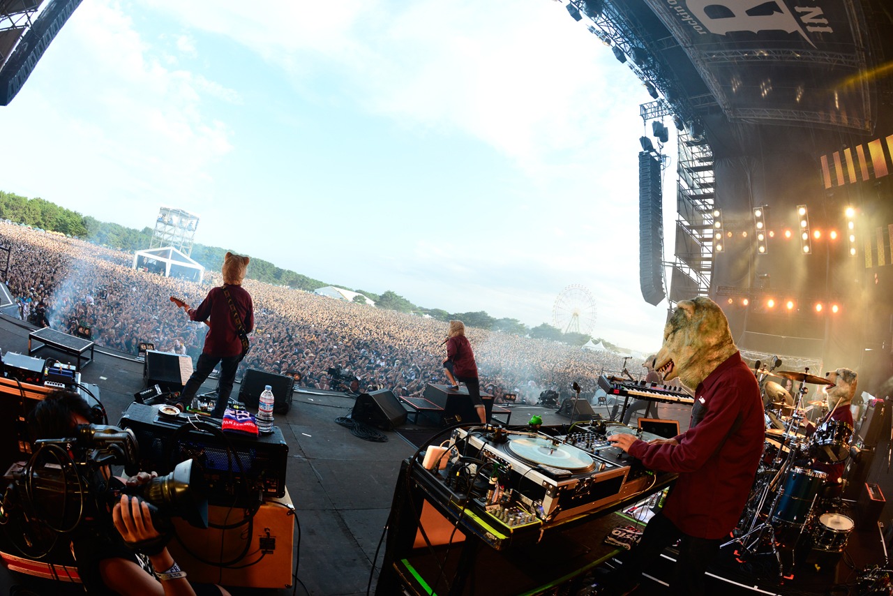 MAN WITH A MISSION（写真提供：rockin'on japan）