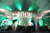 ANGRY FROG REBIRTH（写真提供：rockin'on japan）