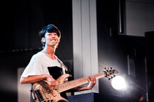 奥野翔太（B, Cho）（Photo by kawakami ryo）