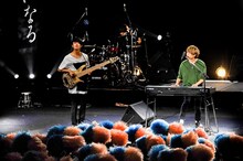 WEAVER（Photo by kawakami ryo）