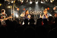 ブーイングによるワンマンライブ「オフサイド!!!」の様子。（Photo by BaO）