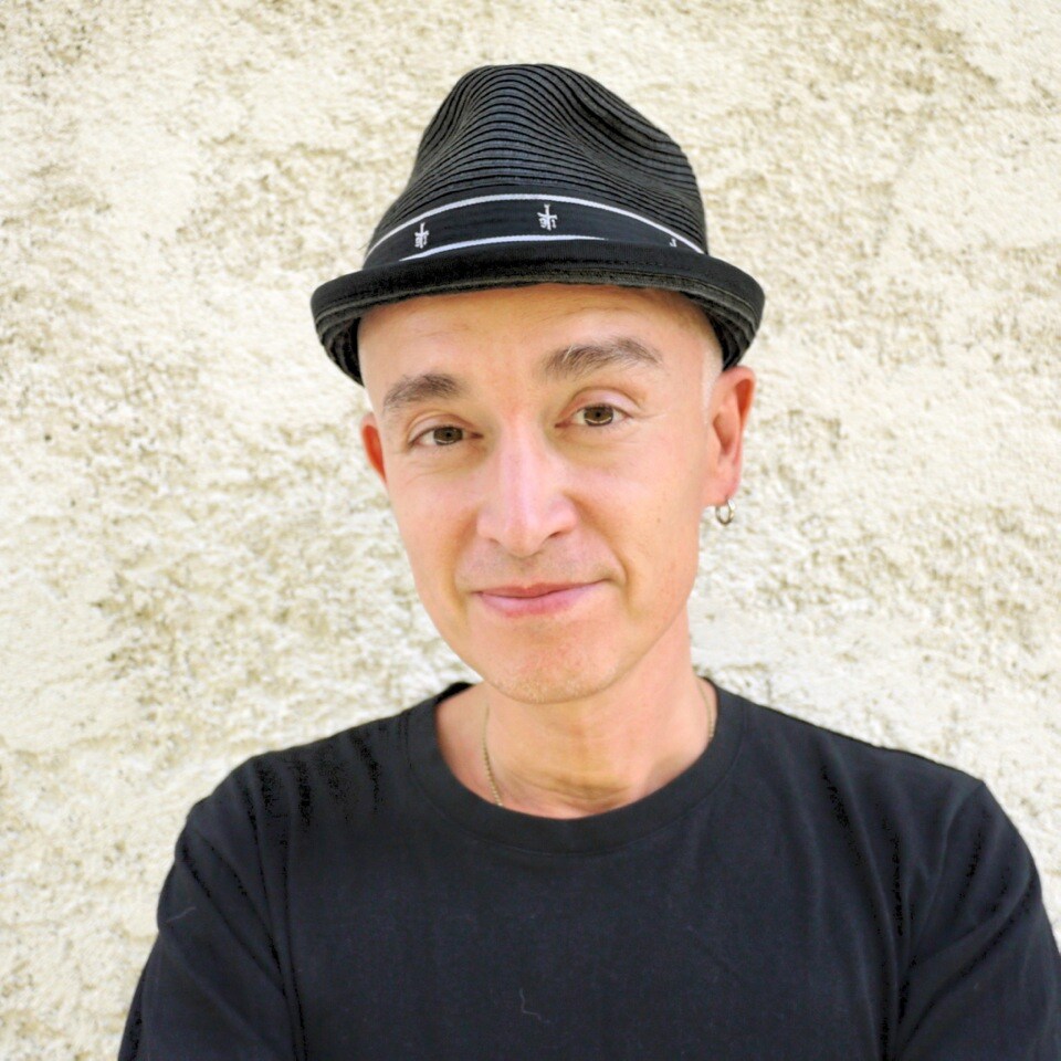 マーク・パンサー「残酷な天使のテーゼ」英詞カバーでソロ活動開始