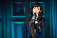 花岡なつみ（写真提供：ビクターエンタテインメント）