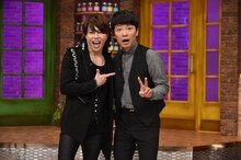 T.M.Revolutionと星野源。(c)テレビ朝日