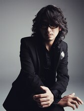 ken（L'Arc-en-Ciel）