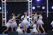 SKE48「美浜海遊祭2015 SPECIAL LIVE SHOW」の様子。(c)AKS