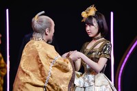 「HKT48 指原莉乃座長公演」の様子。(c)AKS
