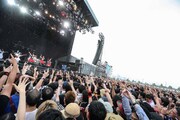 「SUMMER SONIC 2015」大阪公演の様子。（Photo by Taku Fujii）